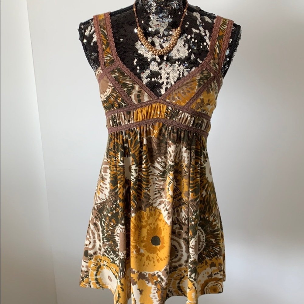 Pretty Top for weekend
